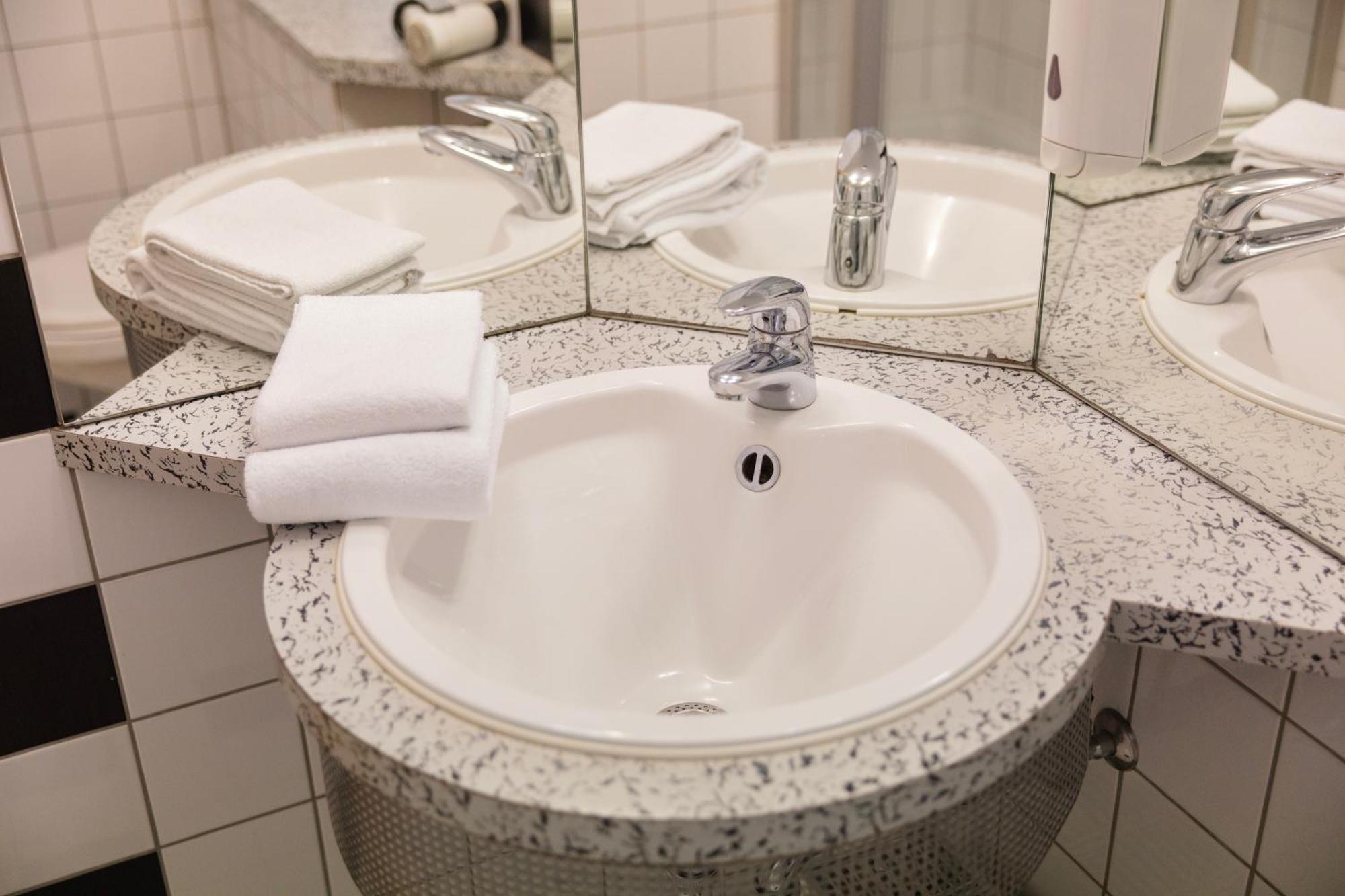 C-You Hotel Chemnitz Luaran gambar