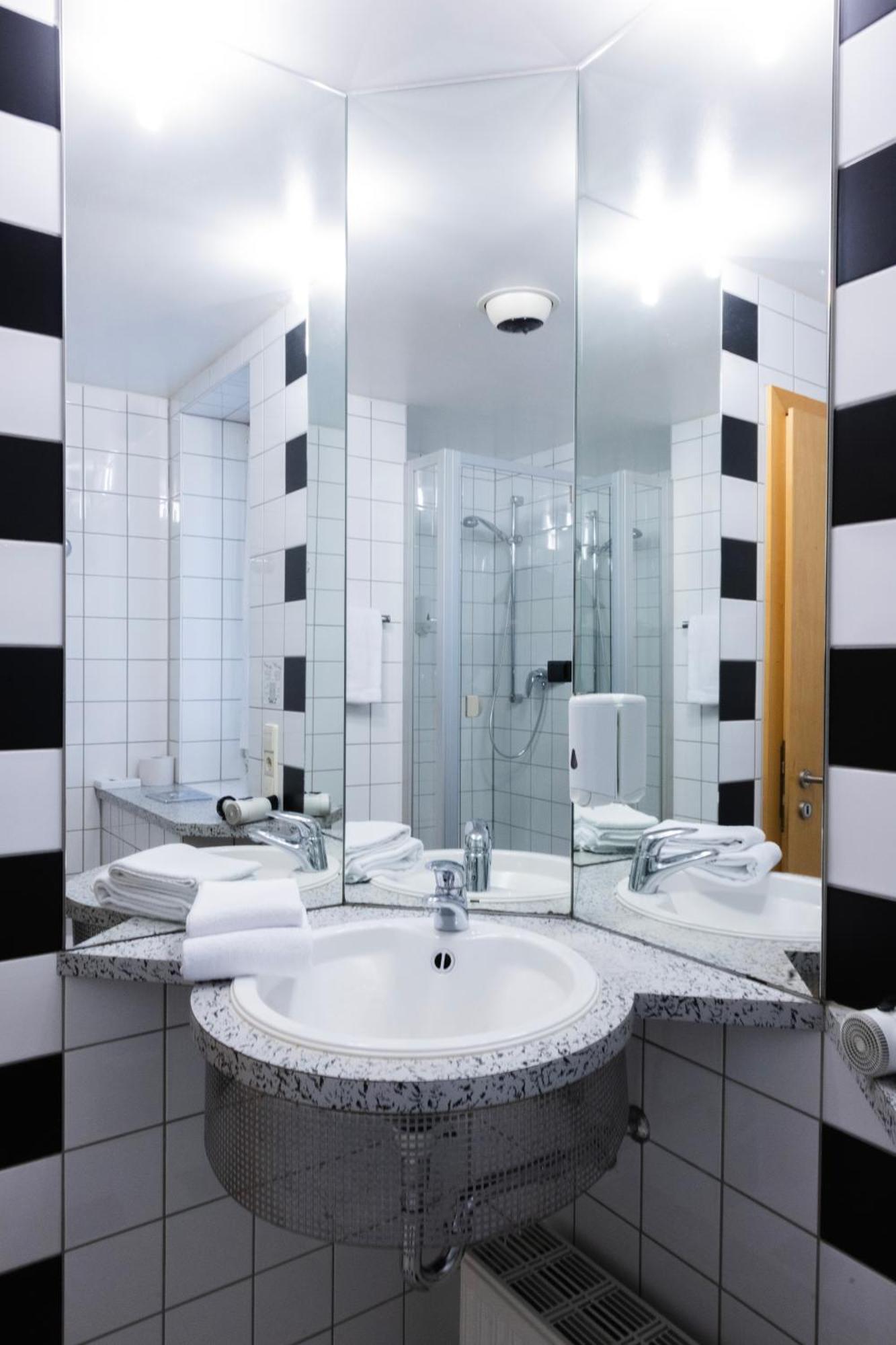 C-You Hotel Chemnitz Luaran gambar